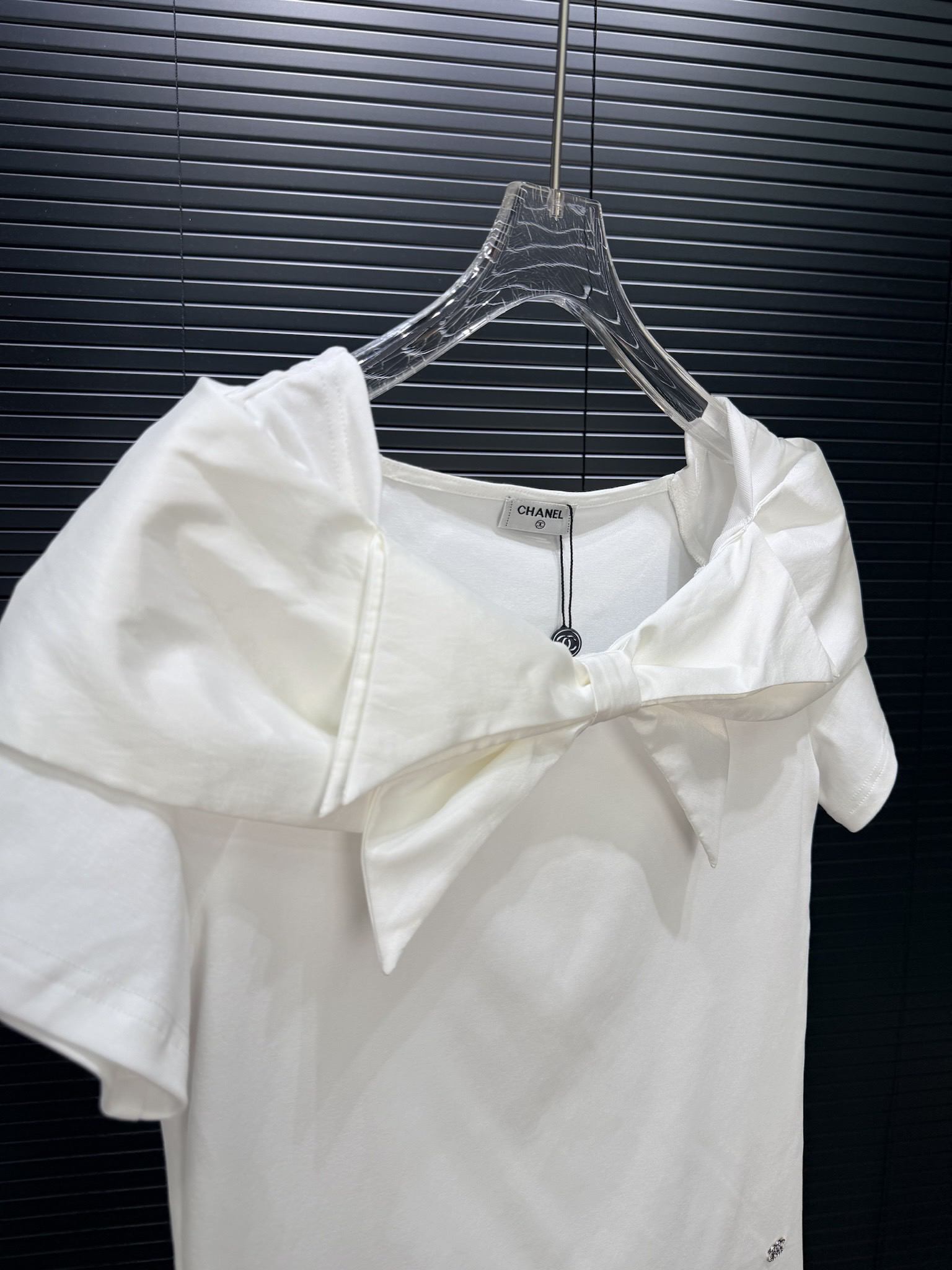 Chanel clothing-102