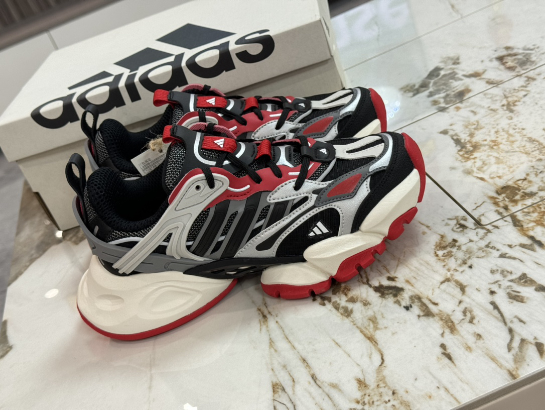 Adidas Sneakers-130