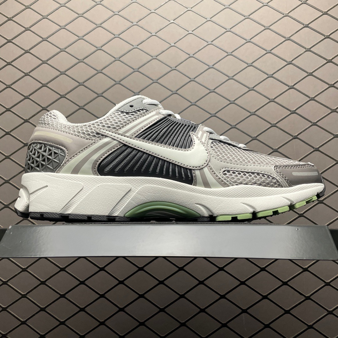 Nike Sneakers-79
