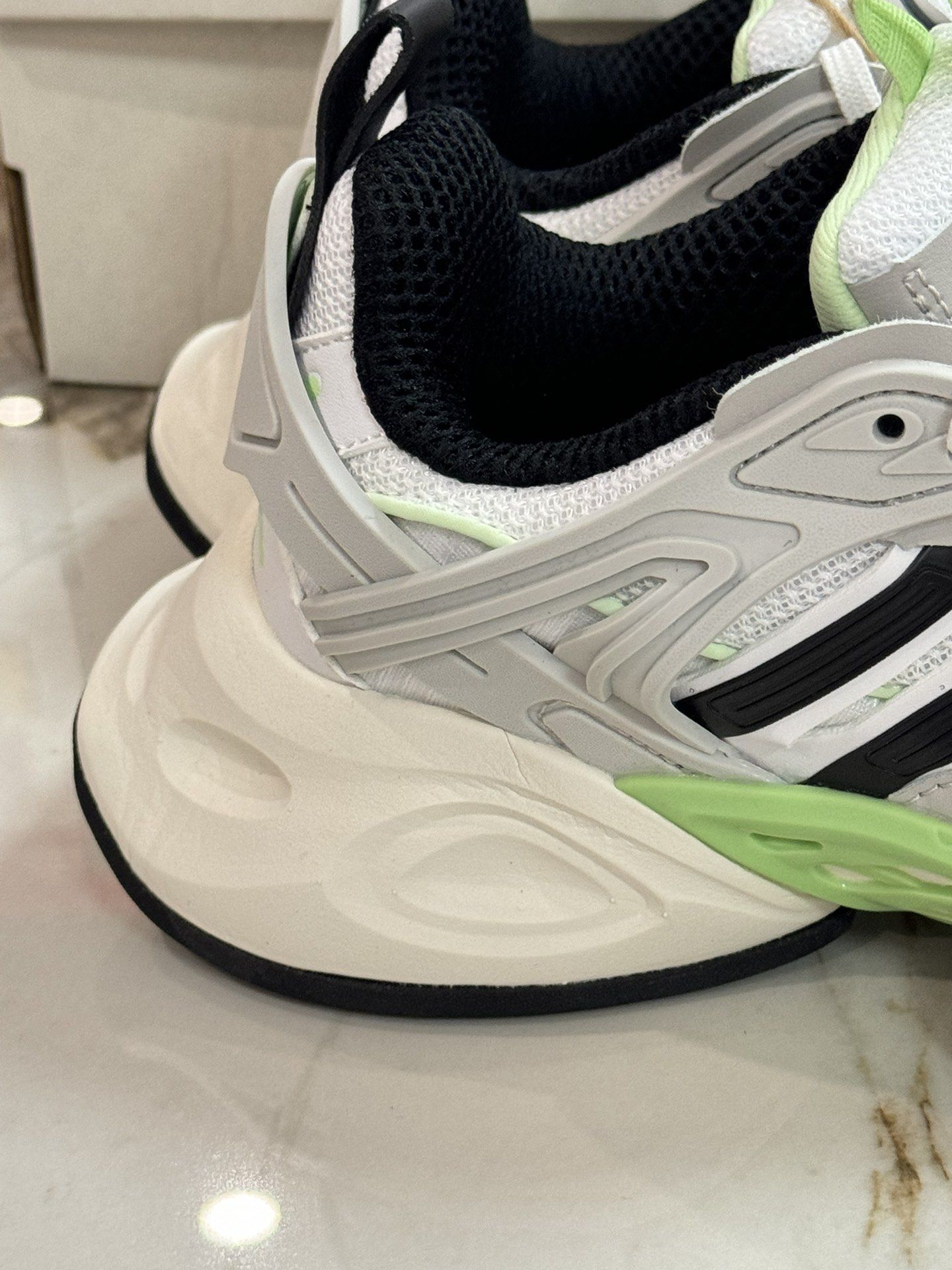 Adidas Sneakers-131