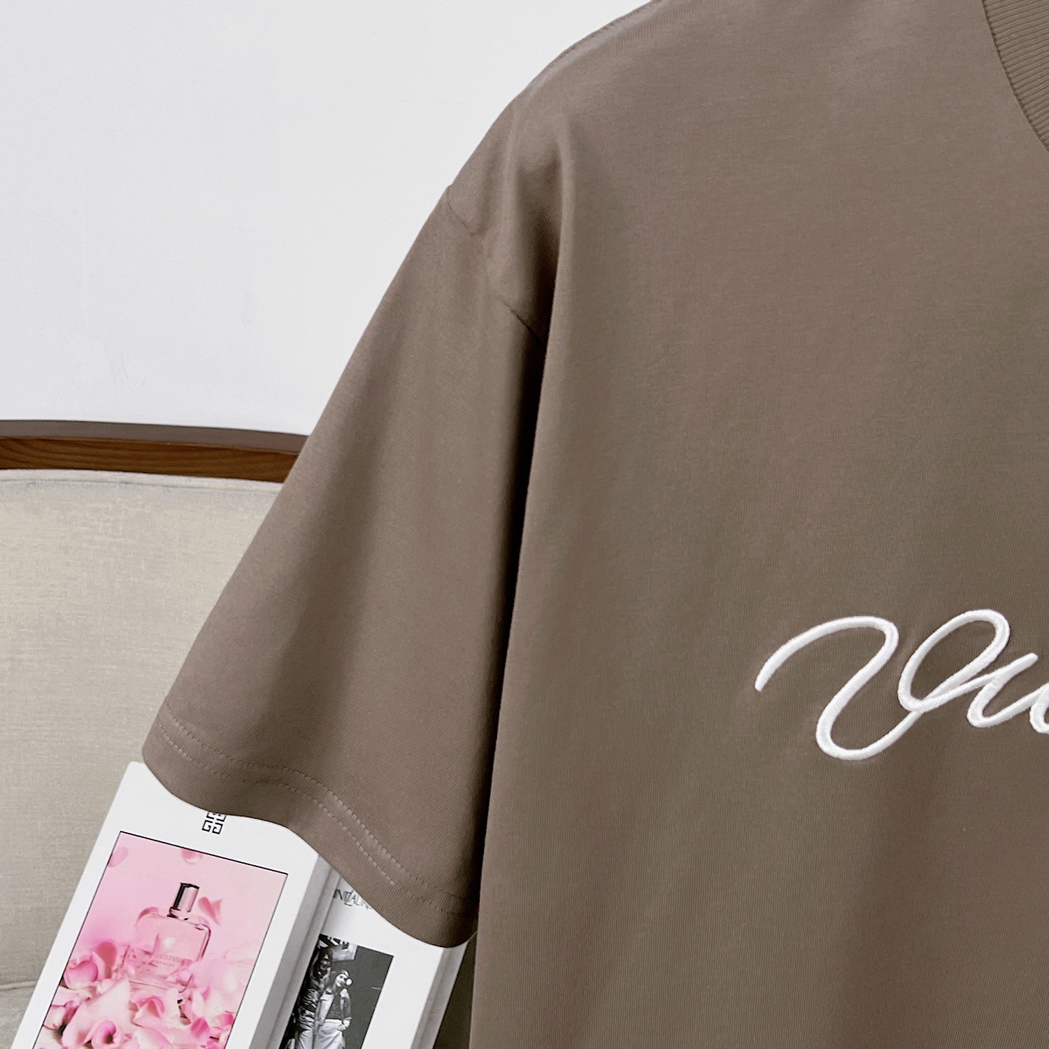 LV clothing-156