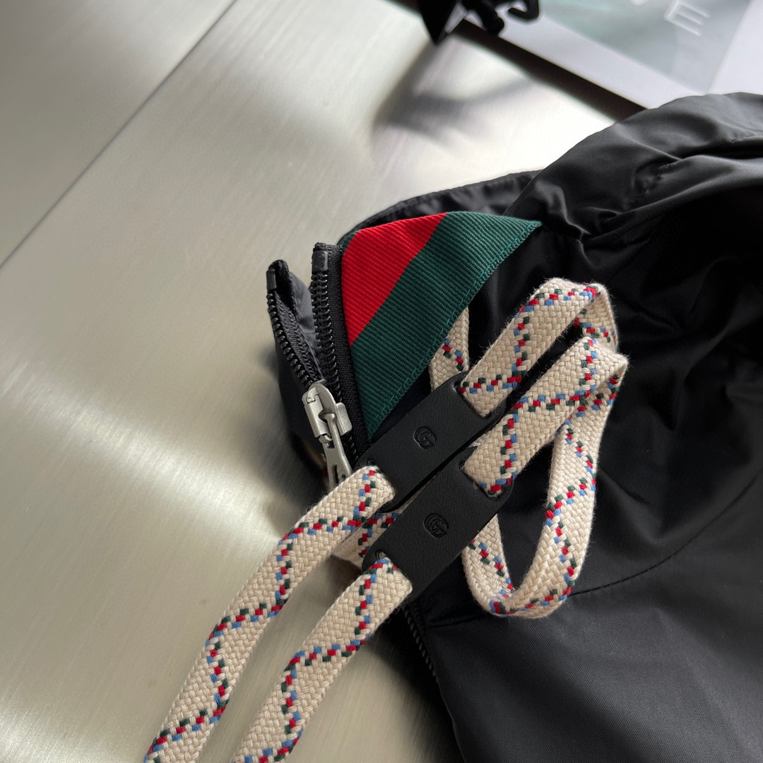 Gucci clothing-236
