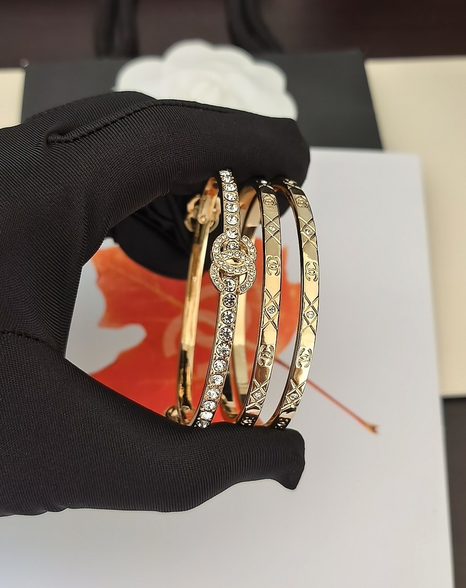 Chanel Trio Interlocking CC Crystal Bangle
