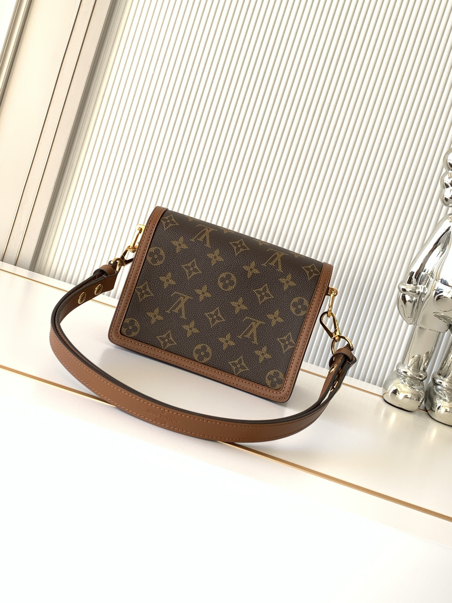 Louis Vuitton bag-159