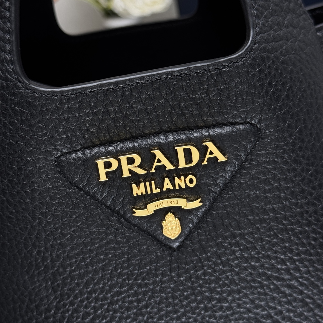 Prada bag-16