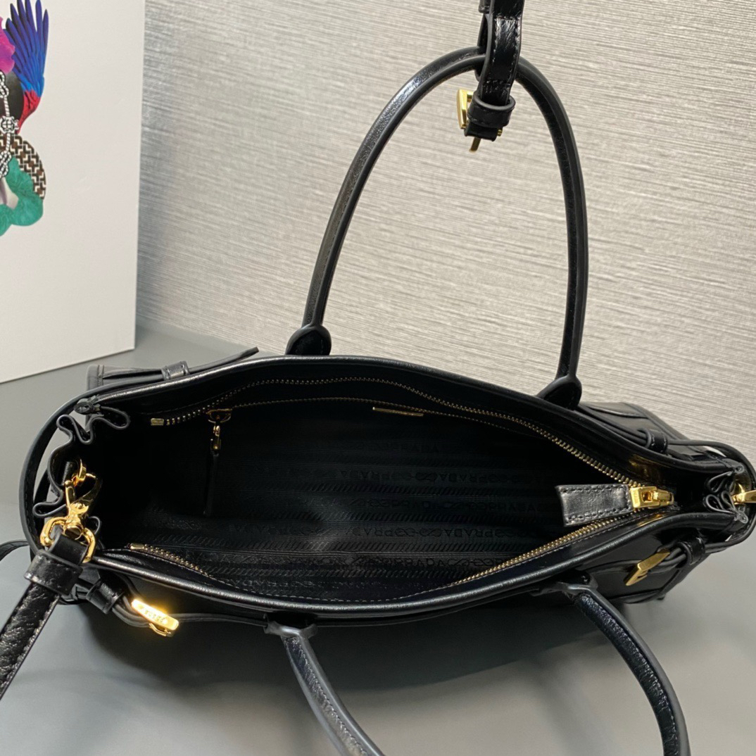 Prada bag-91