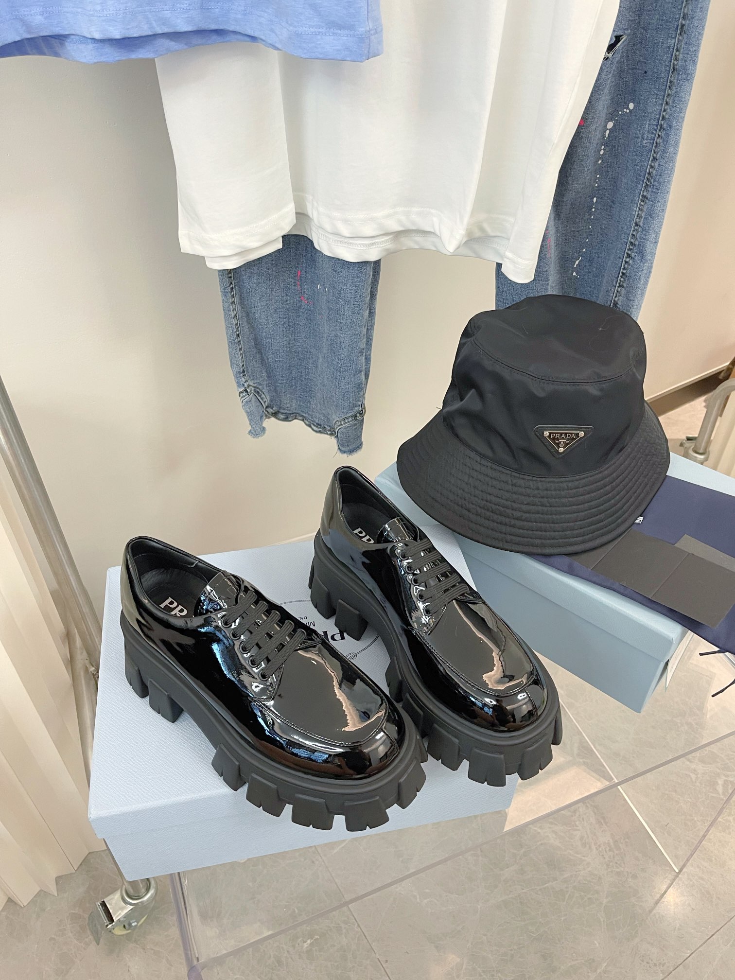 Prada women's leather shoes-12