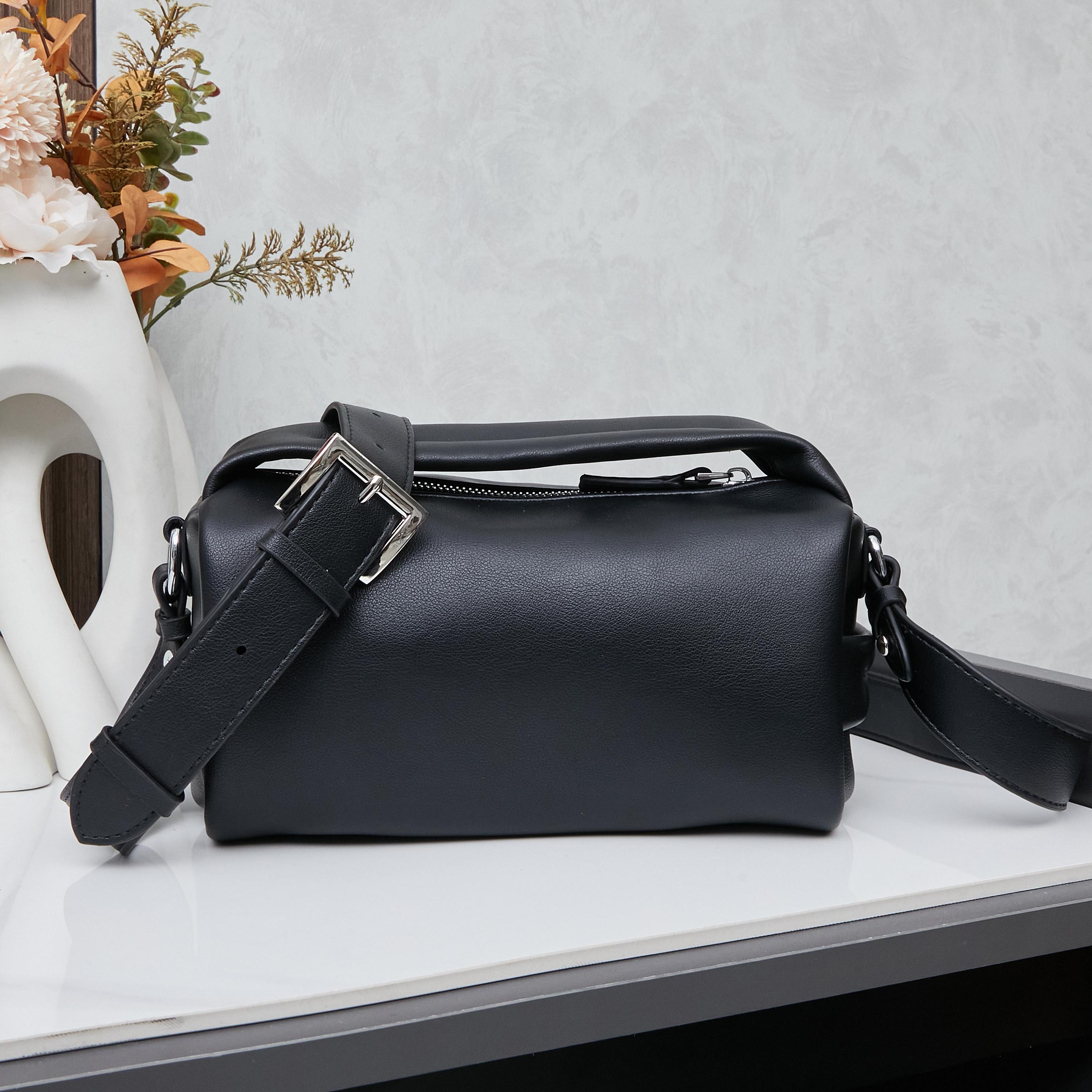Prada bag-92
