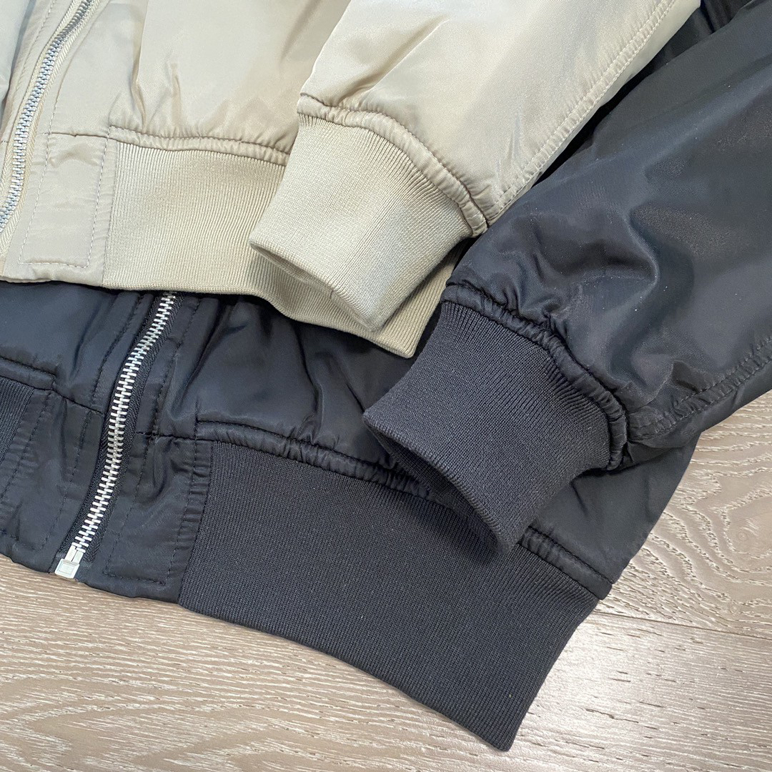 Prada Clothing-348