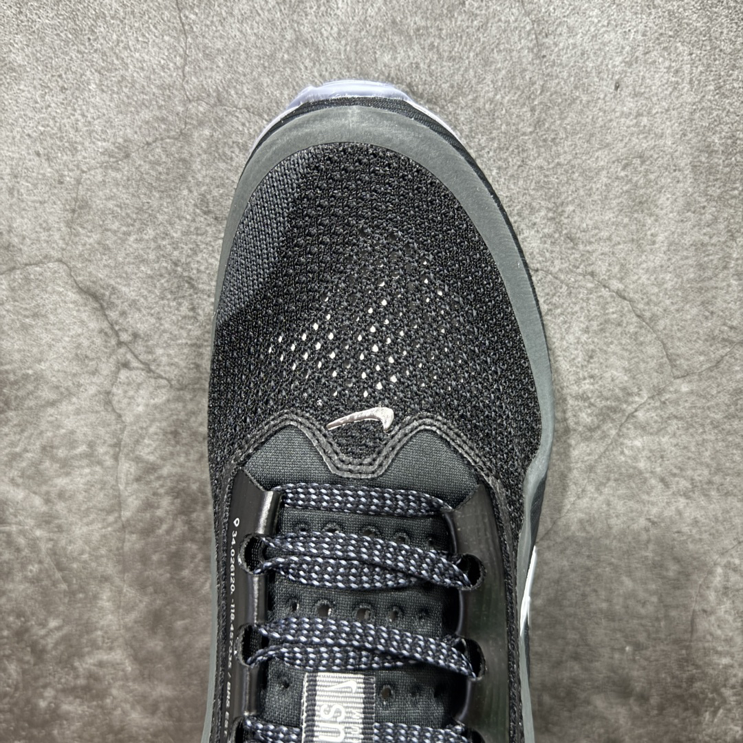 Nike Sneakers-95