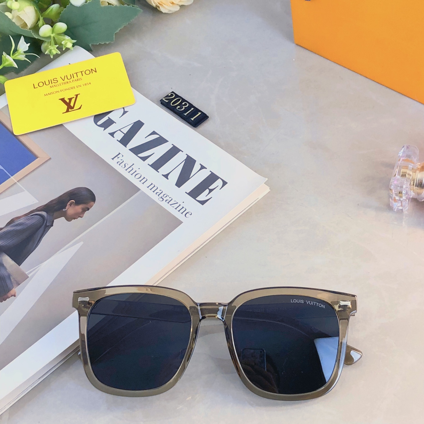 LV glasses-21
