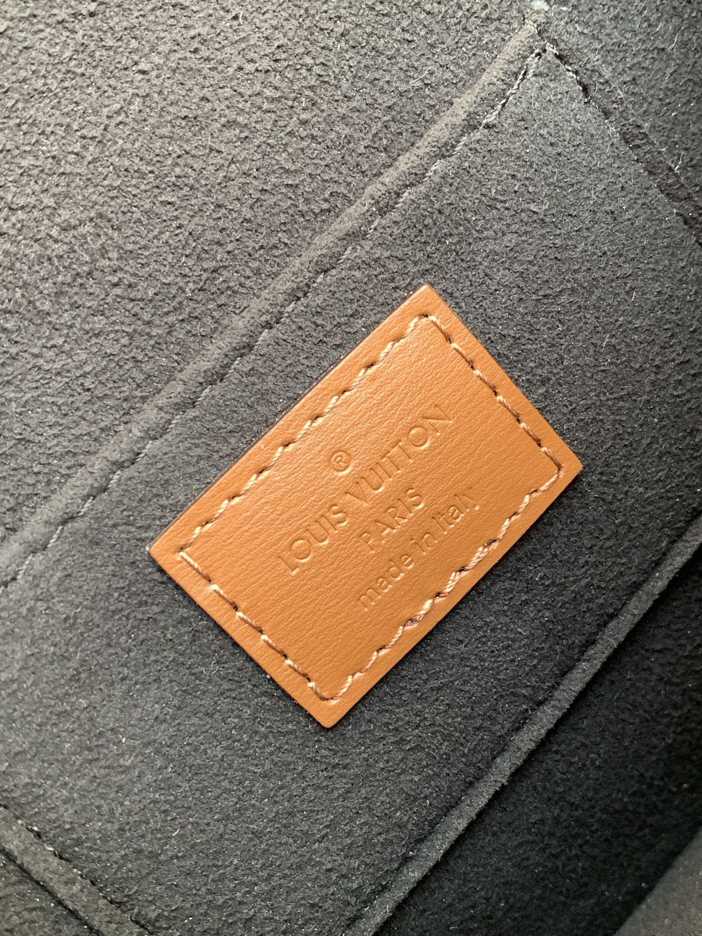 Louis Vuitton bag-159