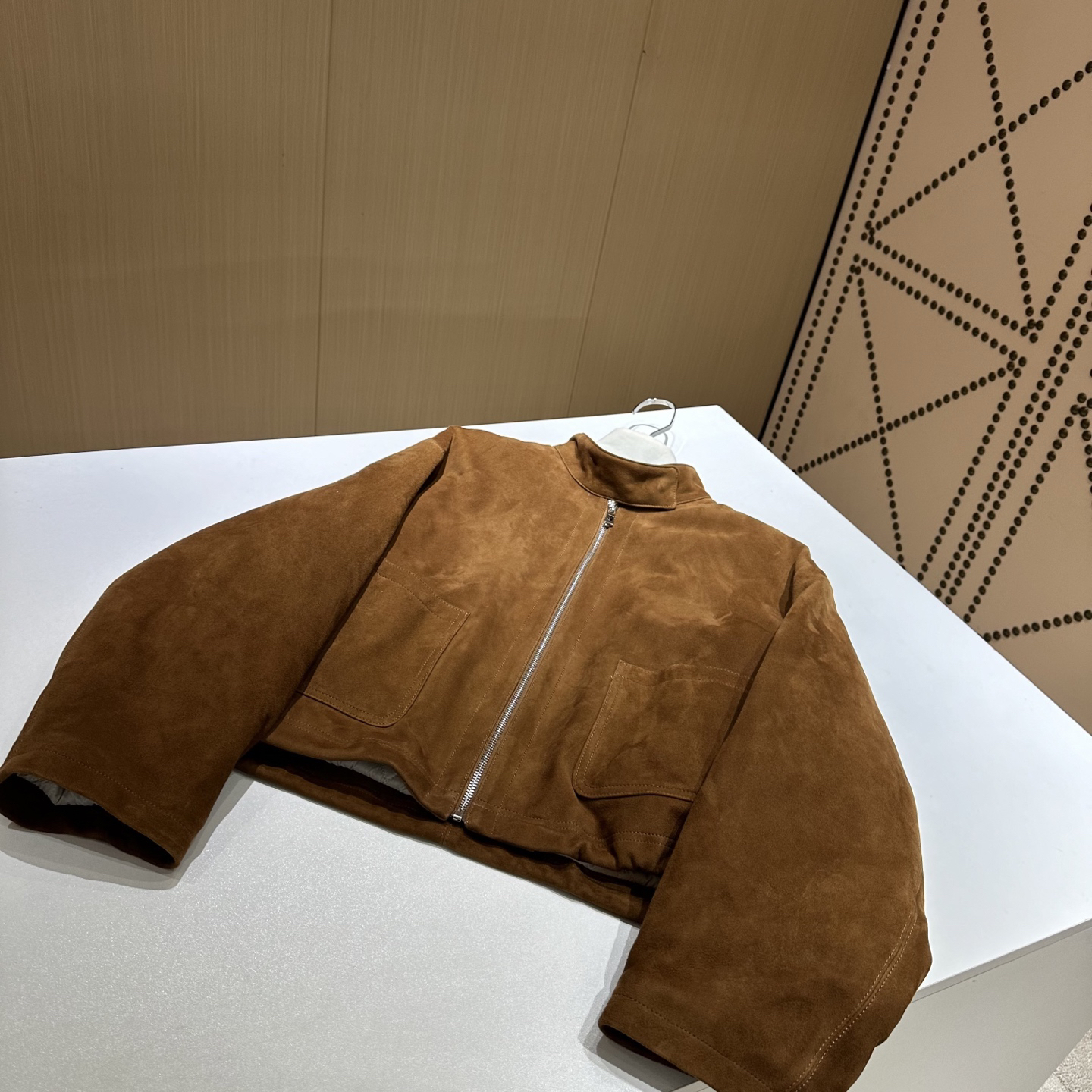 Hermes Clothing-294