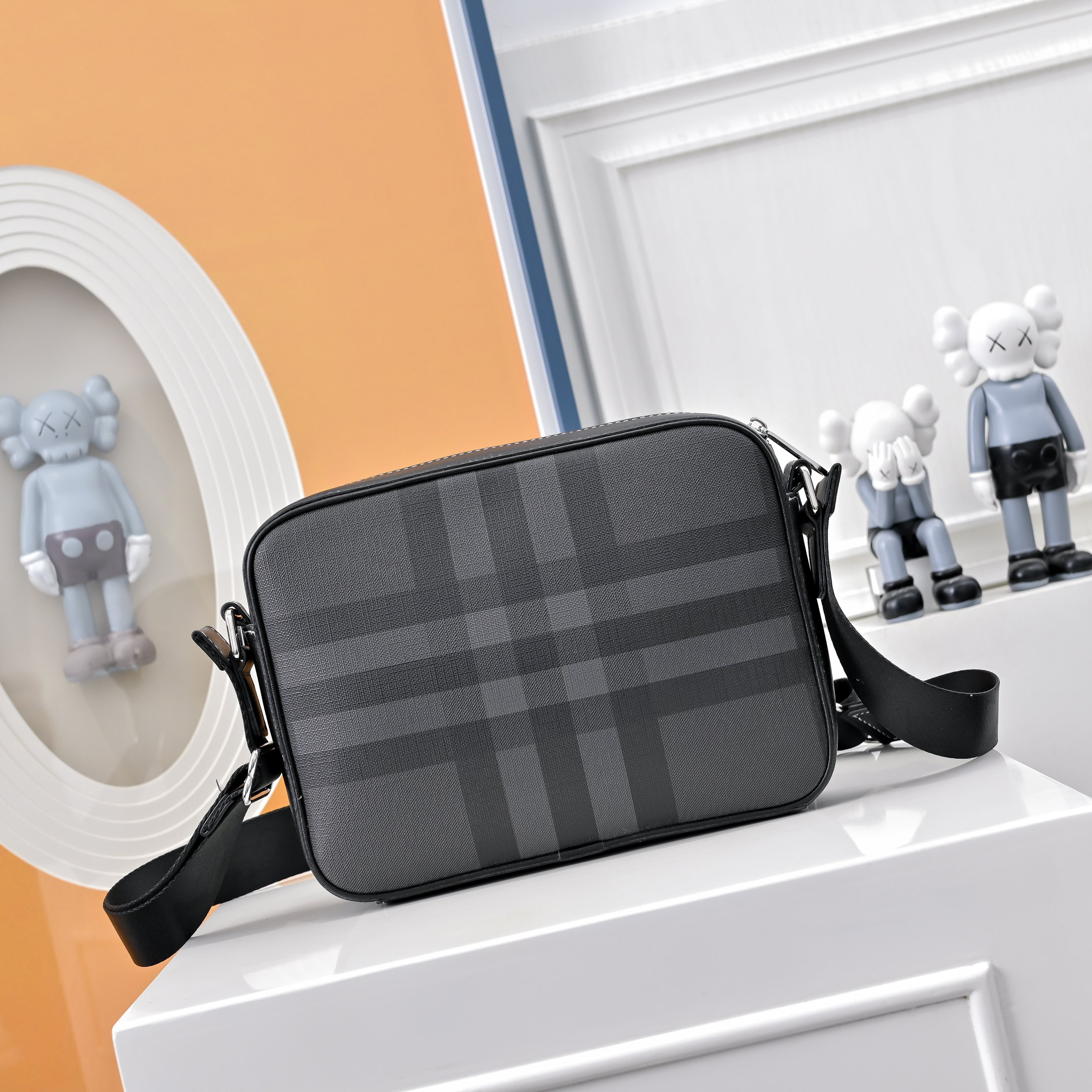 Burberry bag-9