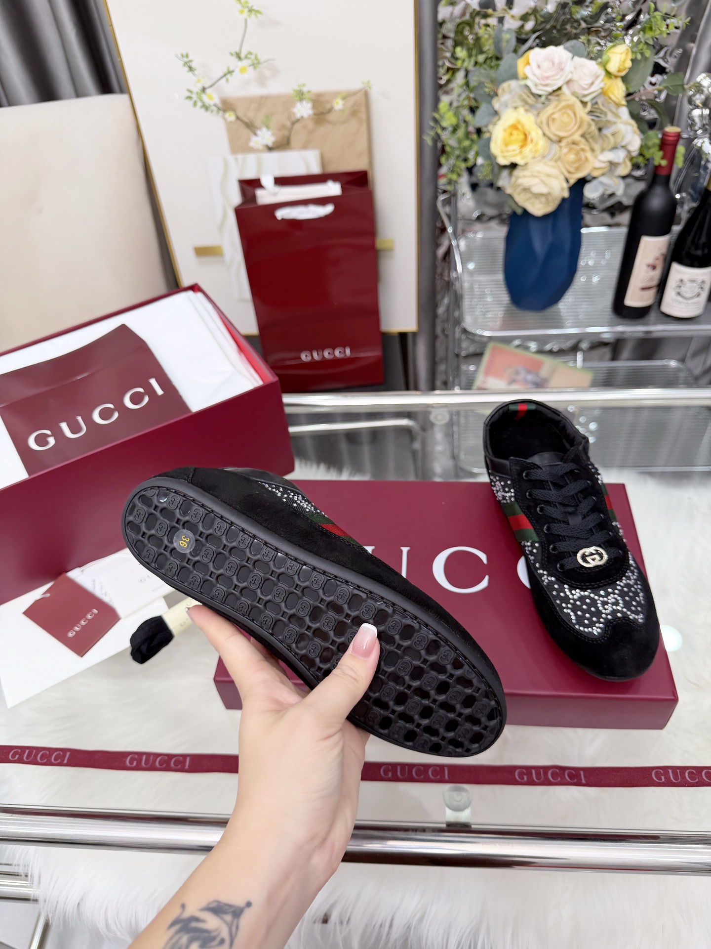 Gucci Sneakers-242