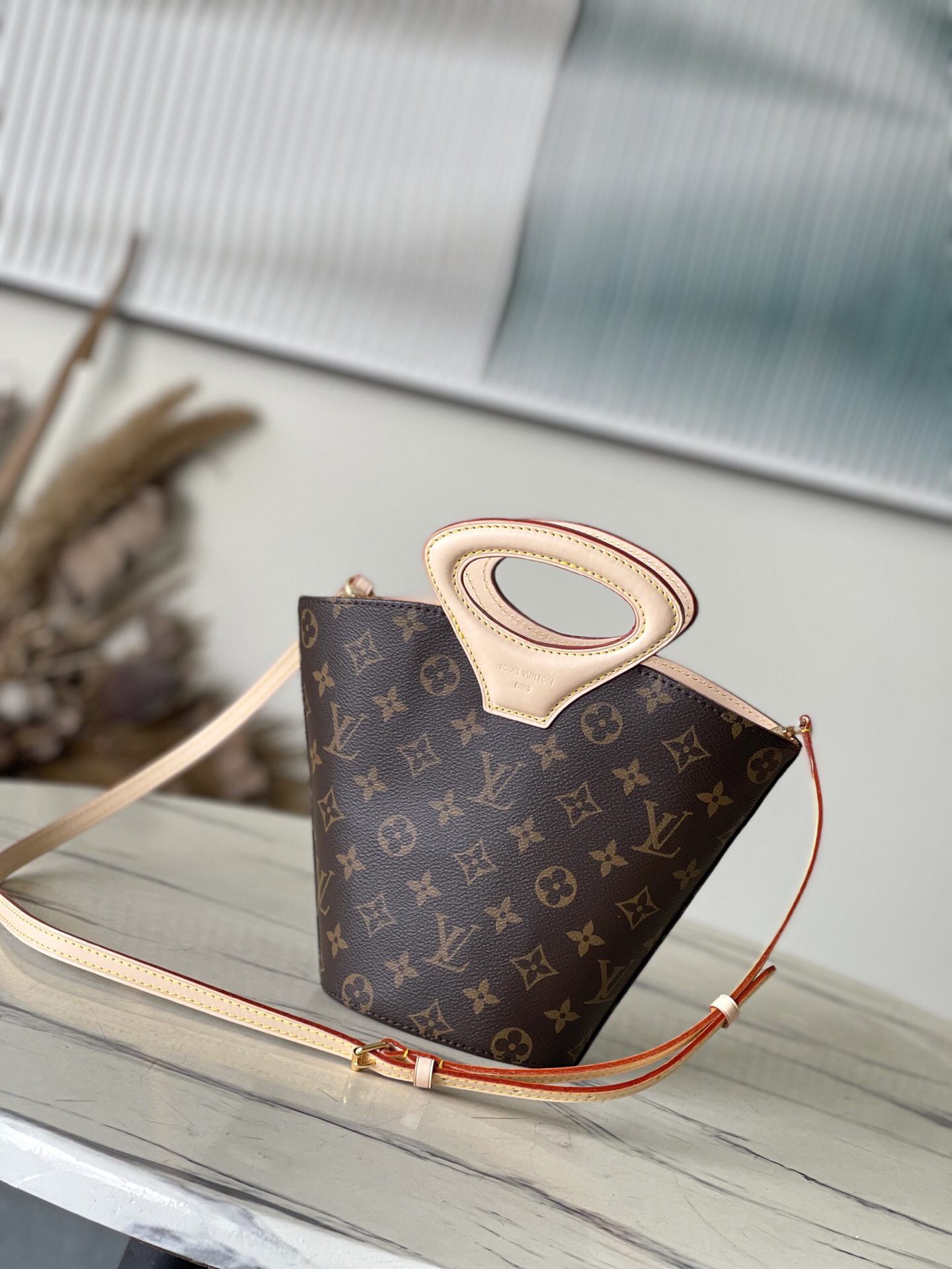 Louis Vuitton bag-101