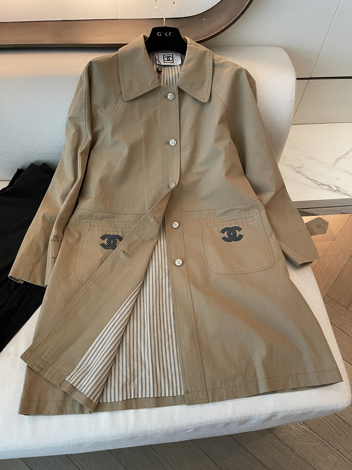 Chanel Clothing-225
