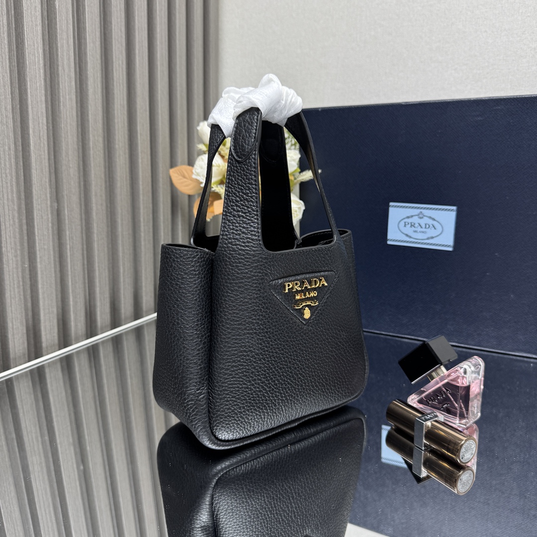 Prada bag-16