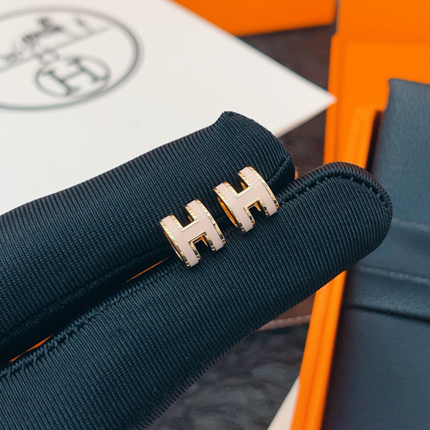 Hermes earrings-8