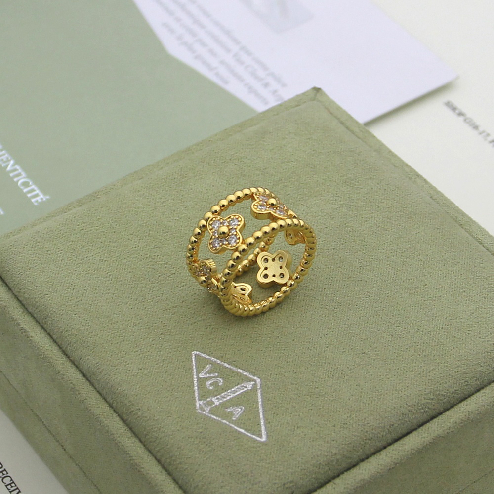 Van Cleef & Arpels ring-58