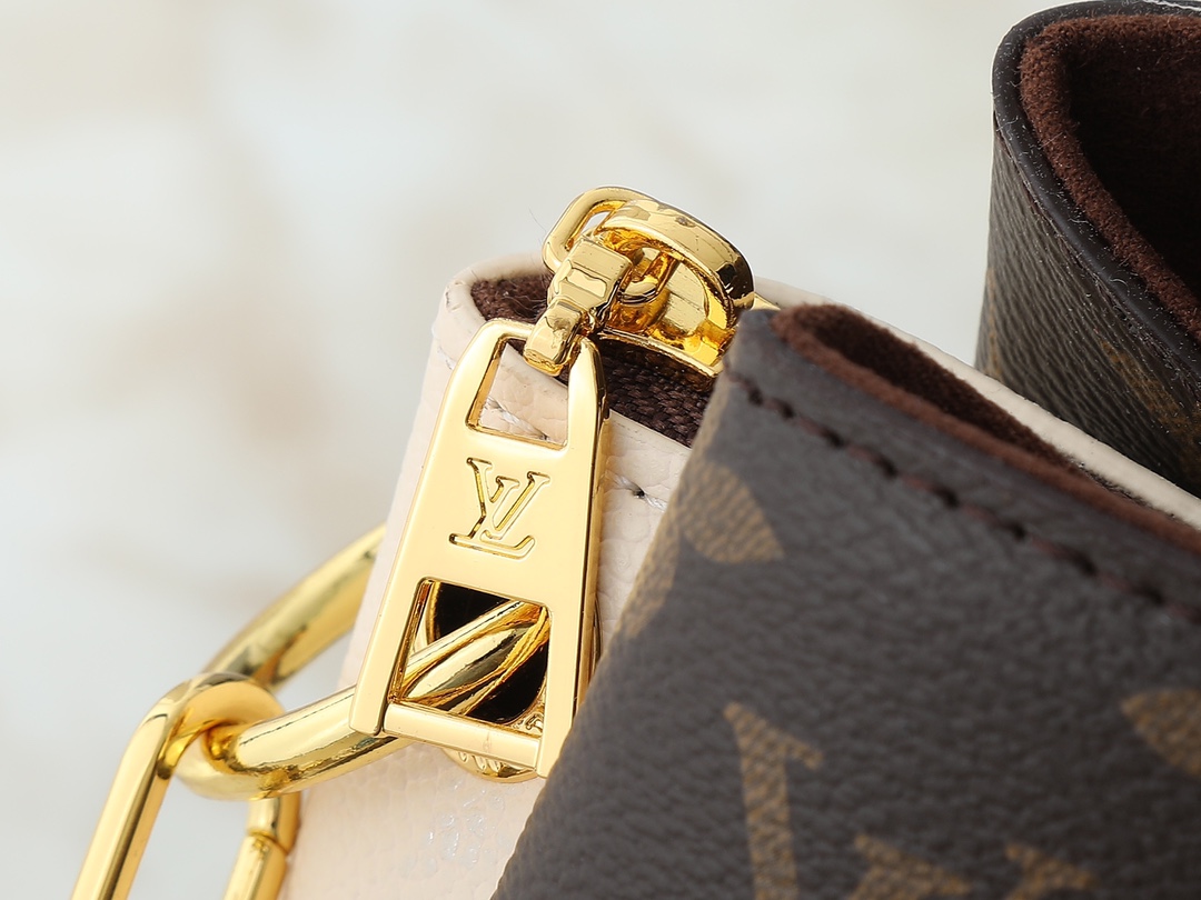 Louis Vuitton bag-41