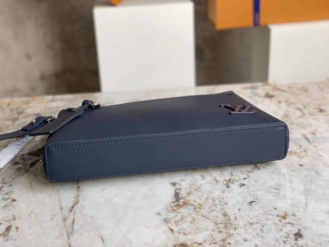 Louis Vuitton M69837 Mens Pouch LV Aerogram Cowhide Leather Blue