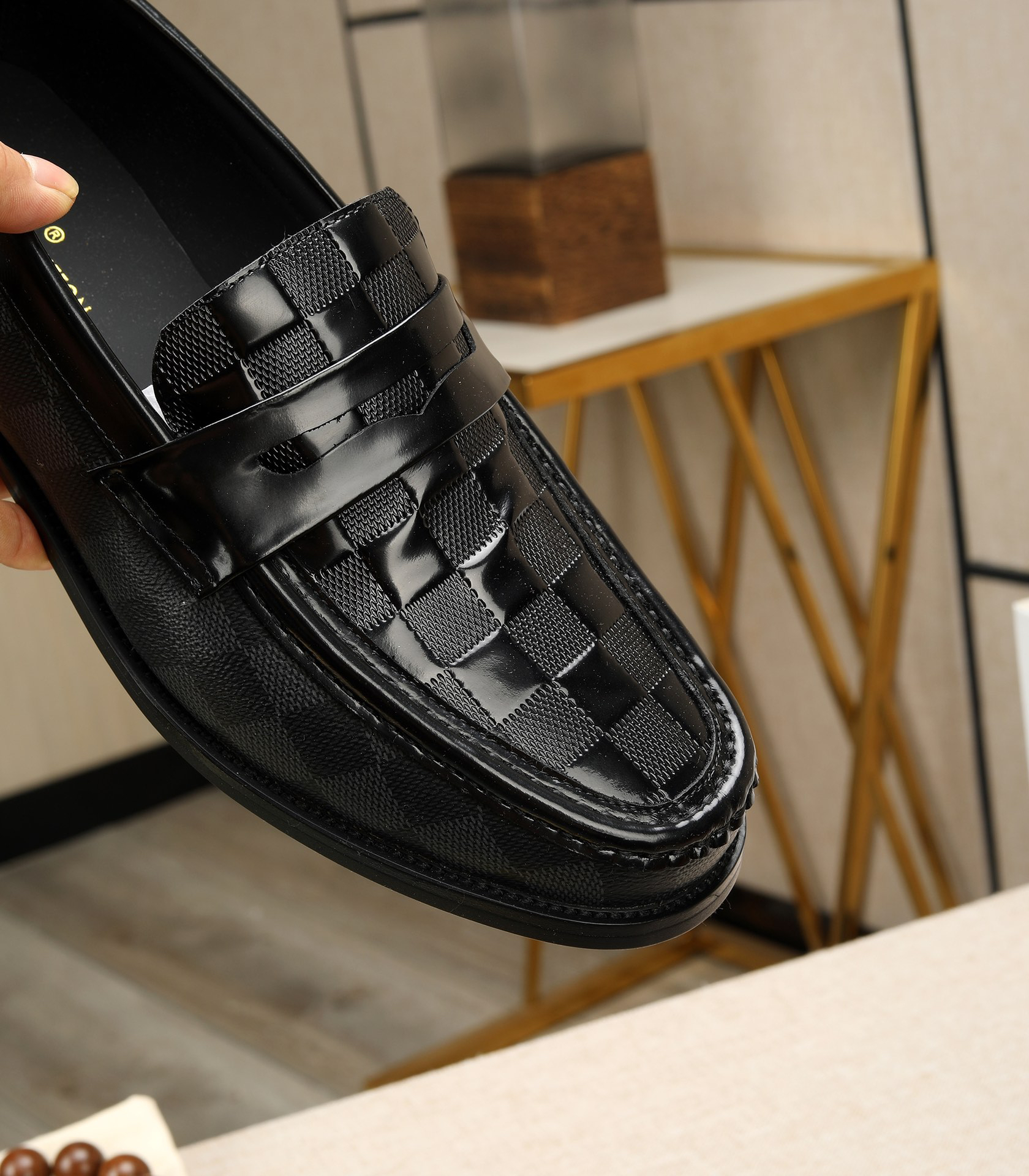LV men's leather shoes-27