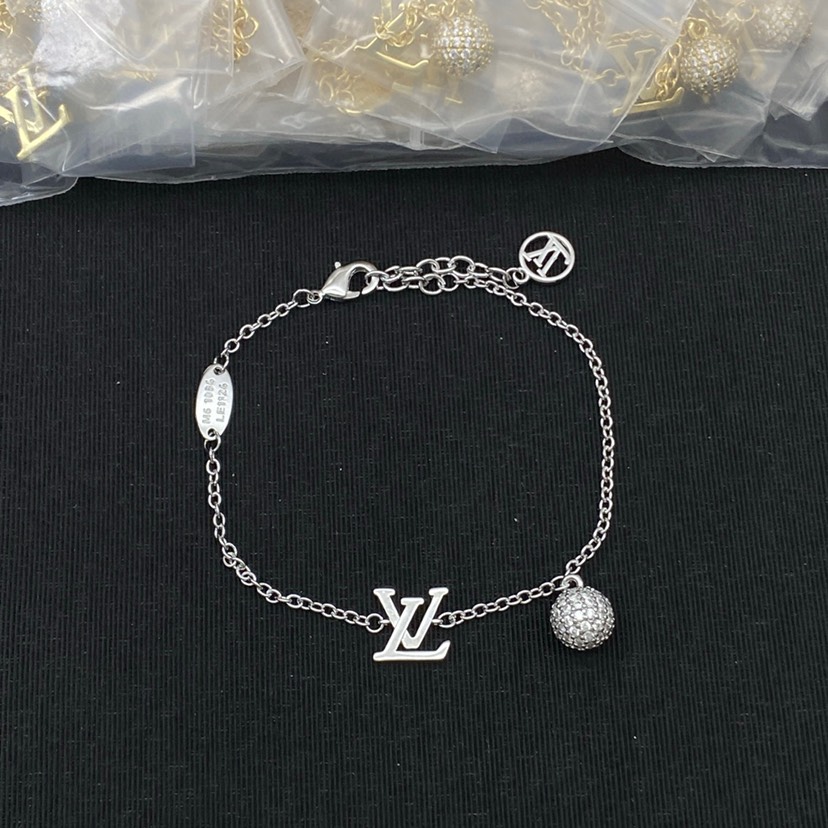 LV Bracelet-93