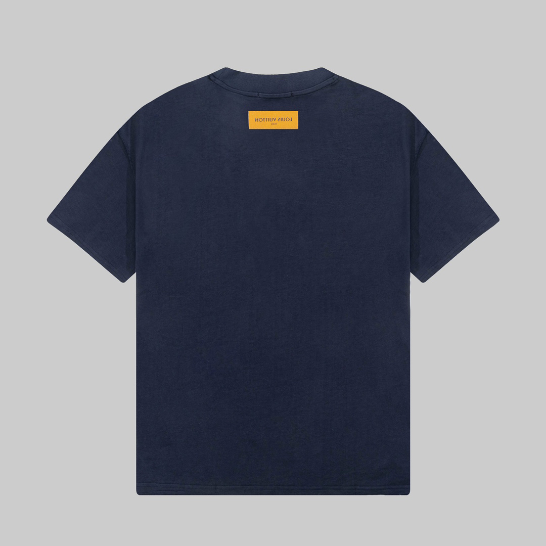 LV clothing-74