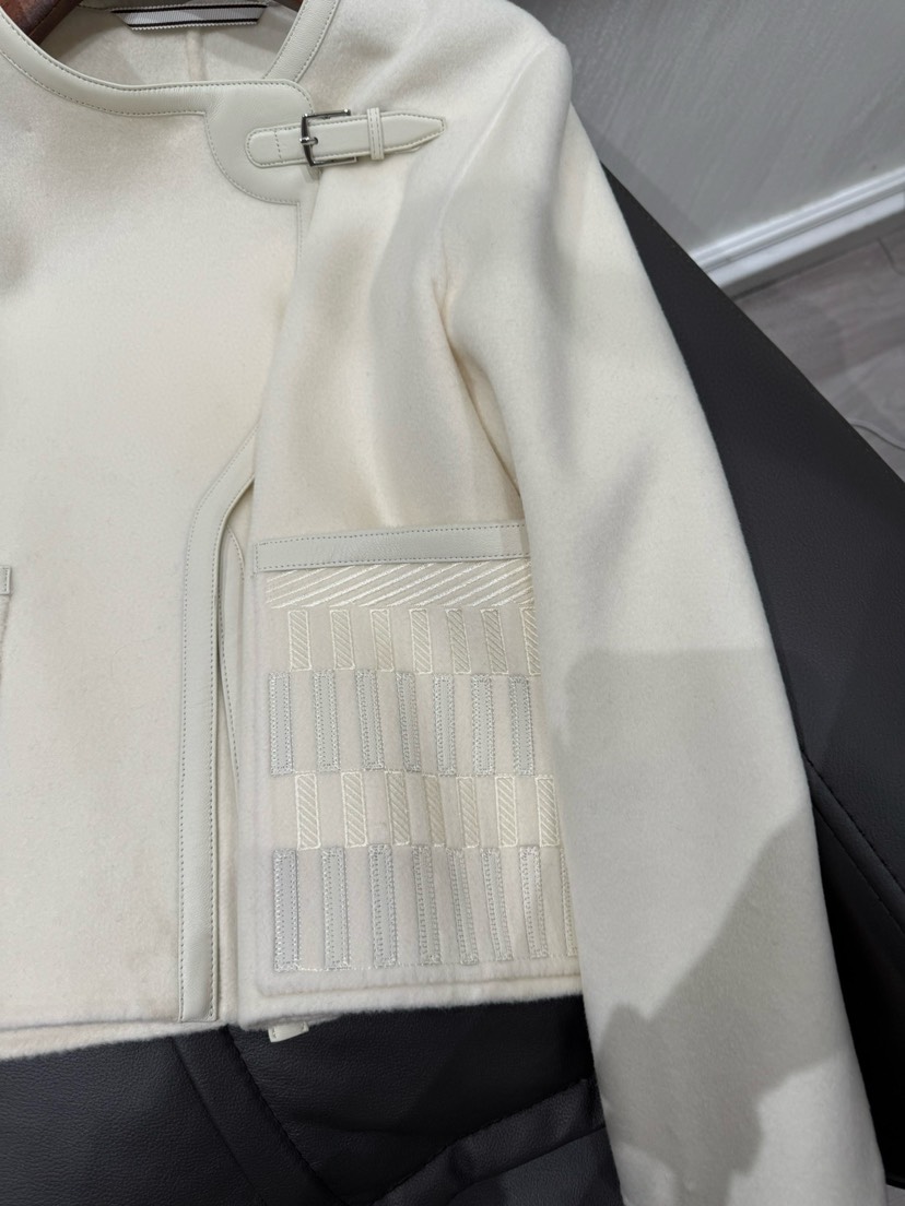 Hermes Clothing-326