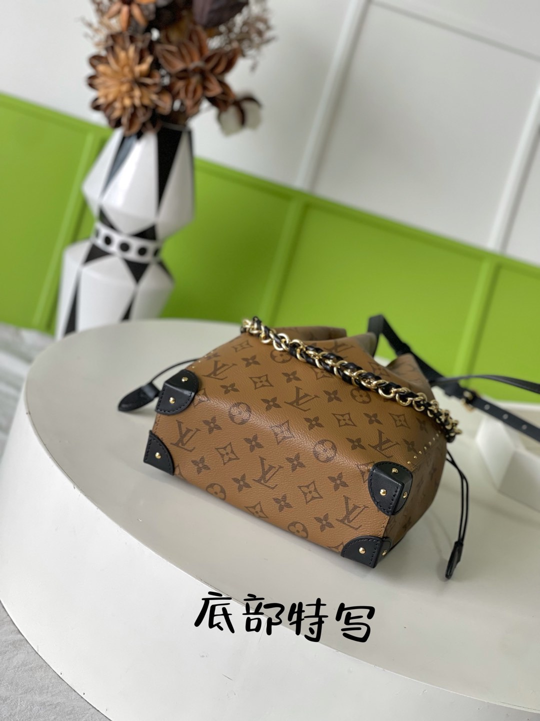 Louis Vuitton bag-2