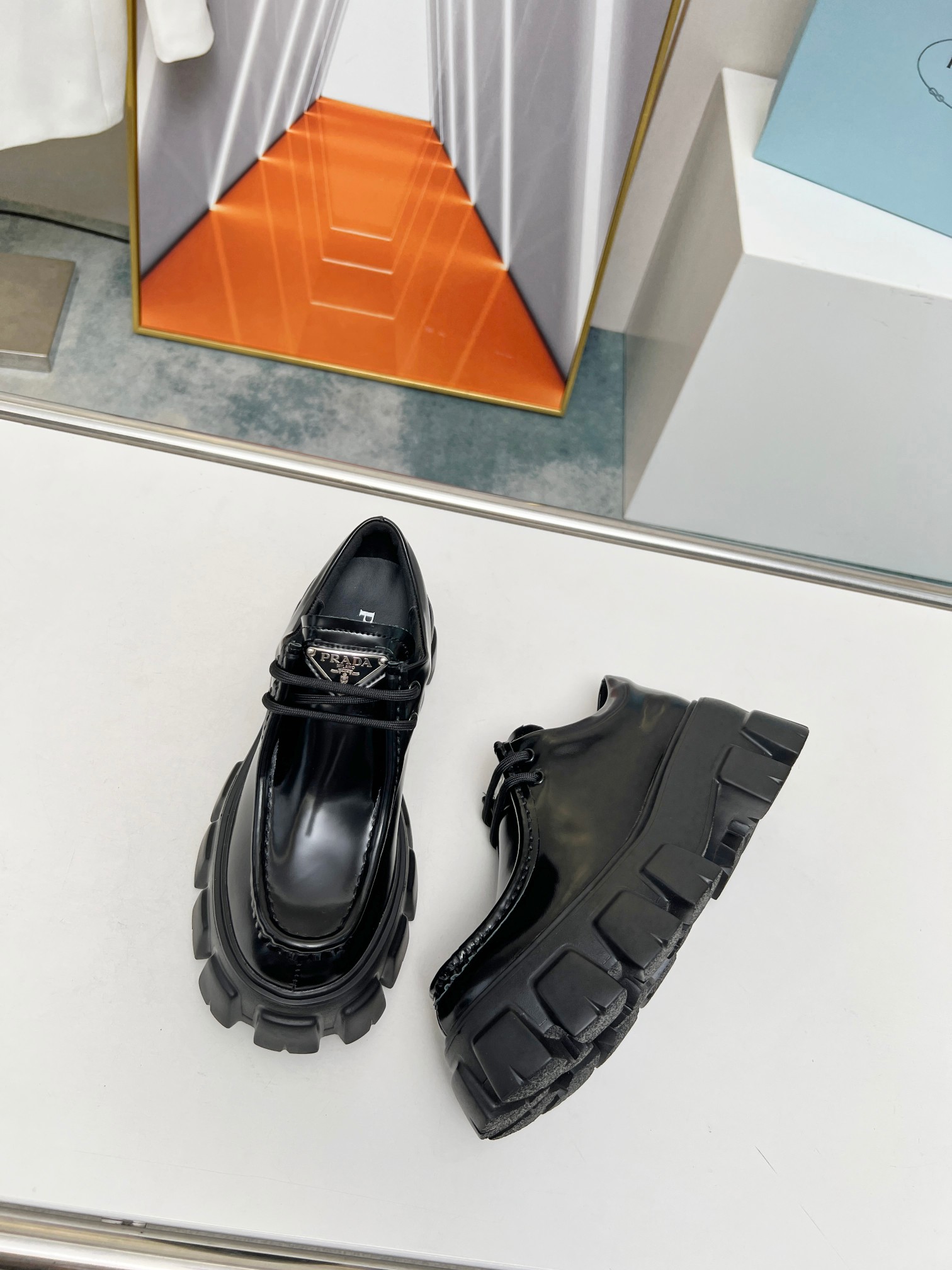 Prada men's leather shoes-21
