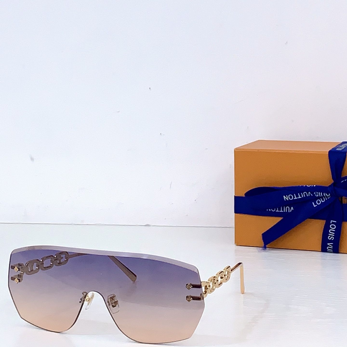 LV glasses-46
