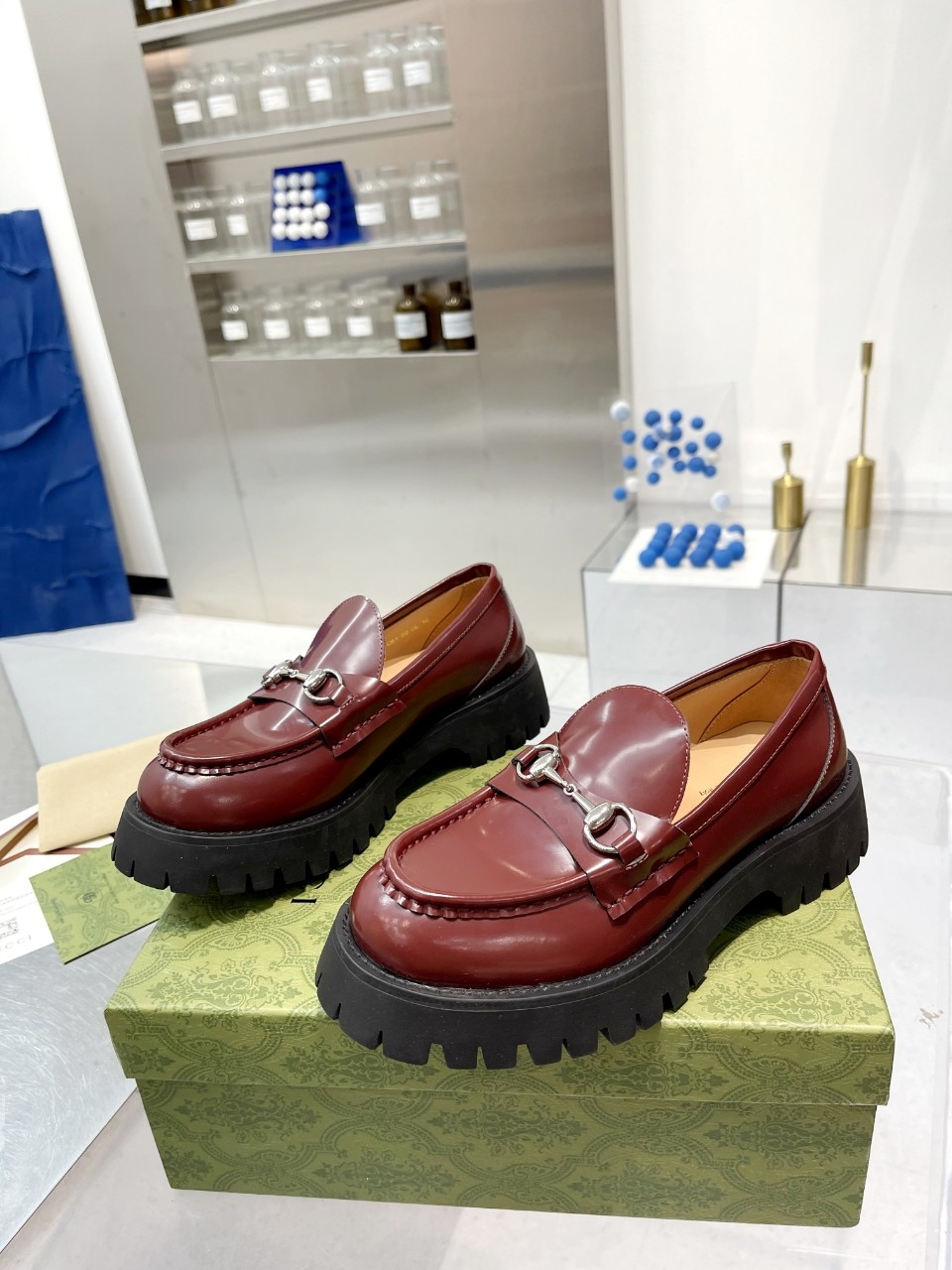 Gucci women's leather shoes-42