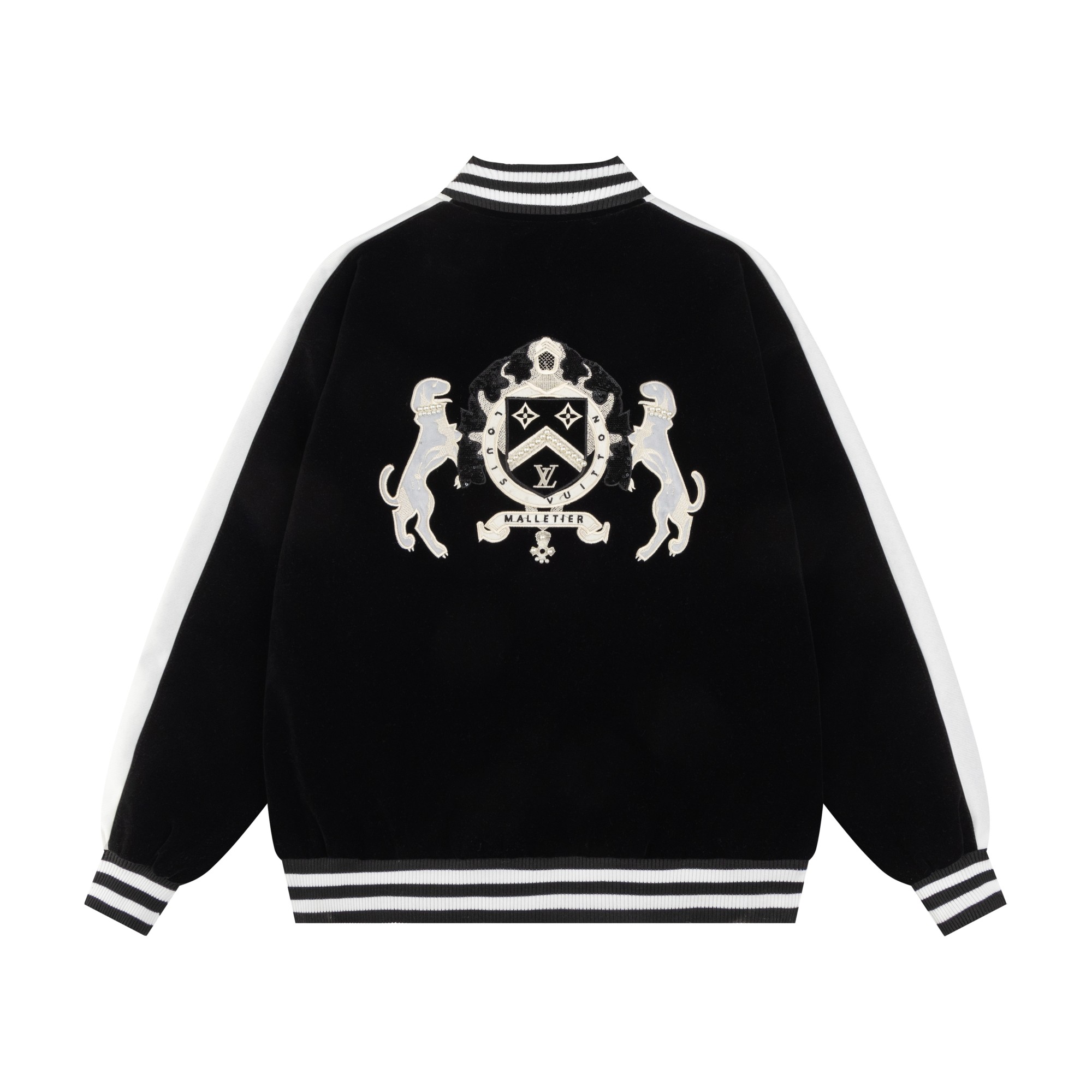 LV Clothing-328