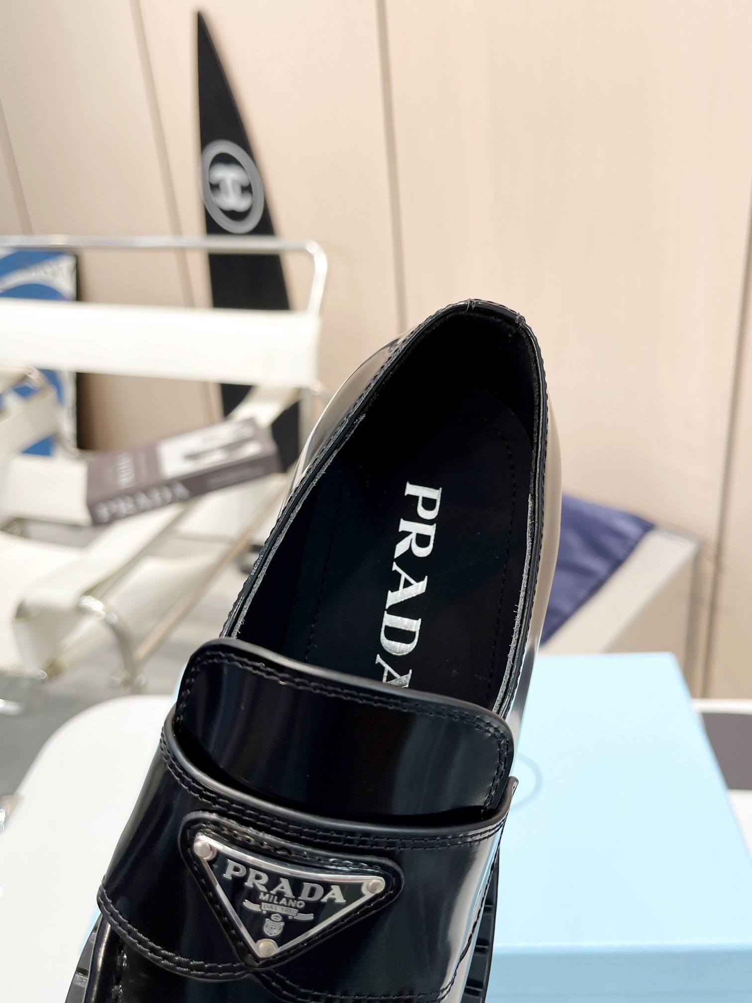Prada women's leather shoes-9