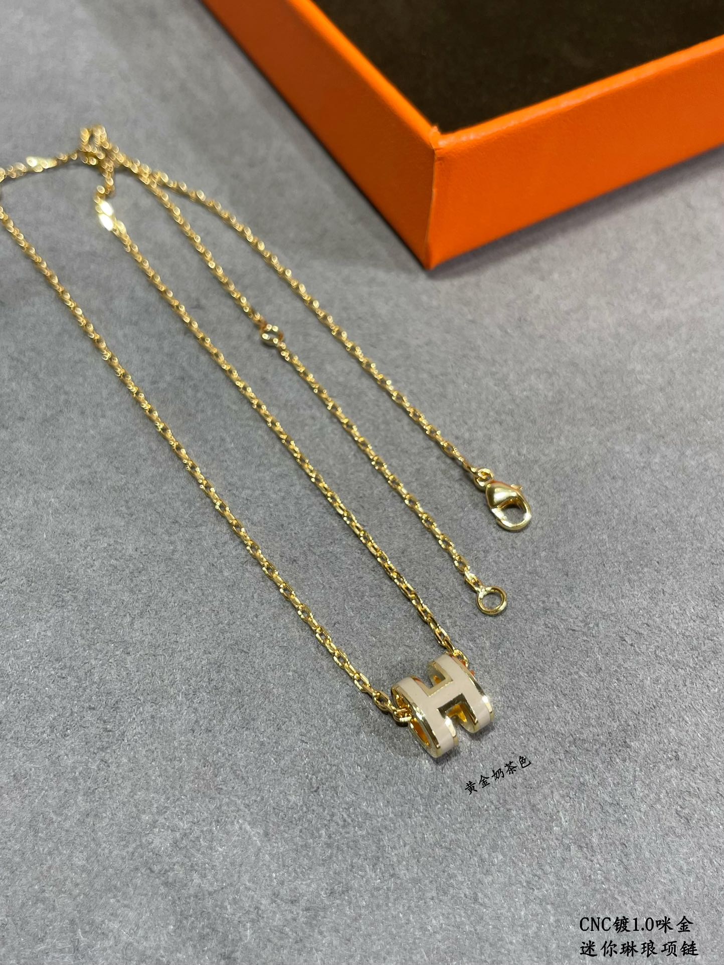 Hermes necklace-57