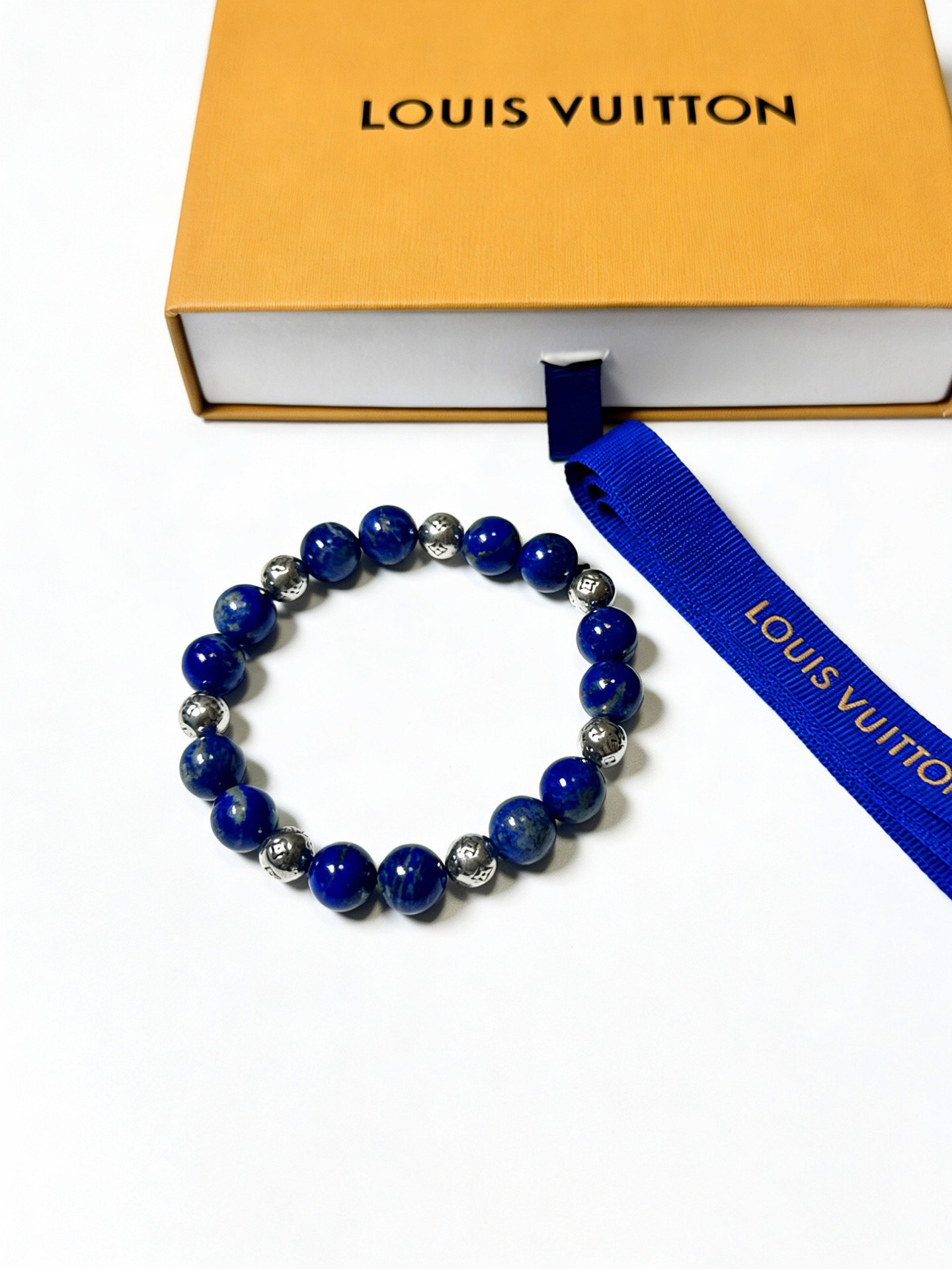 LV Bracelet-35