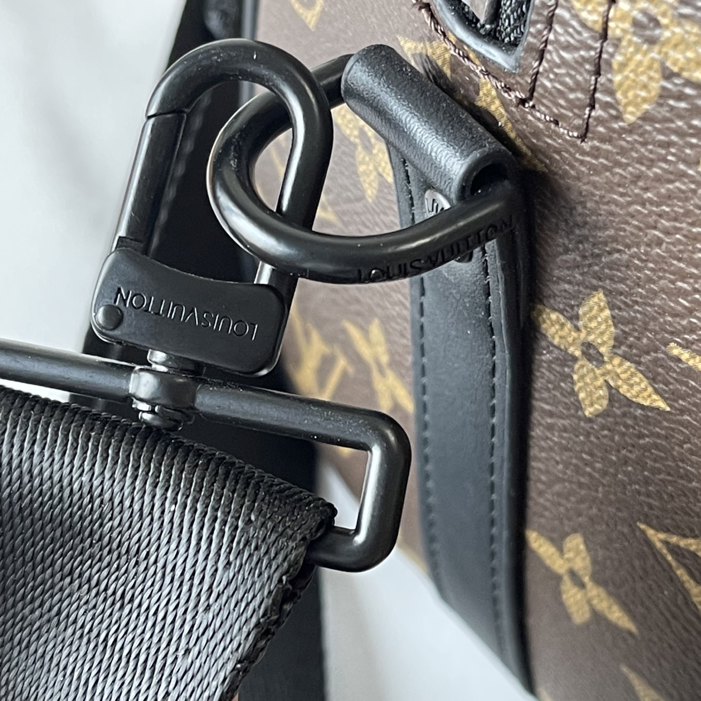 Louis Vuitton bag-146