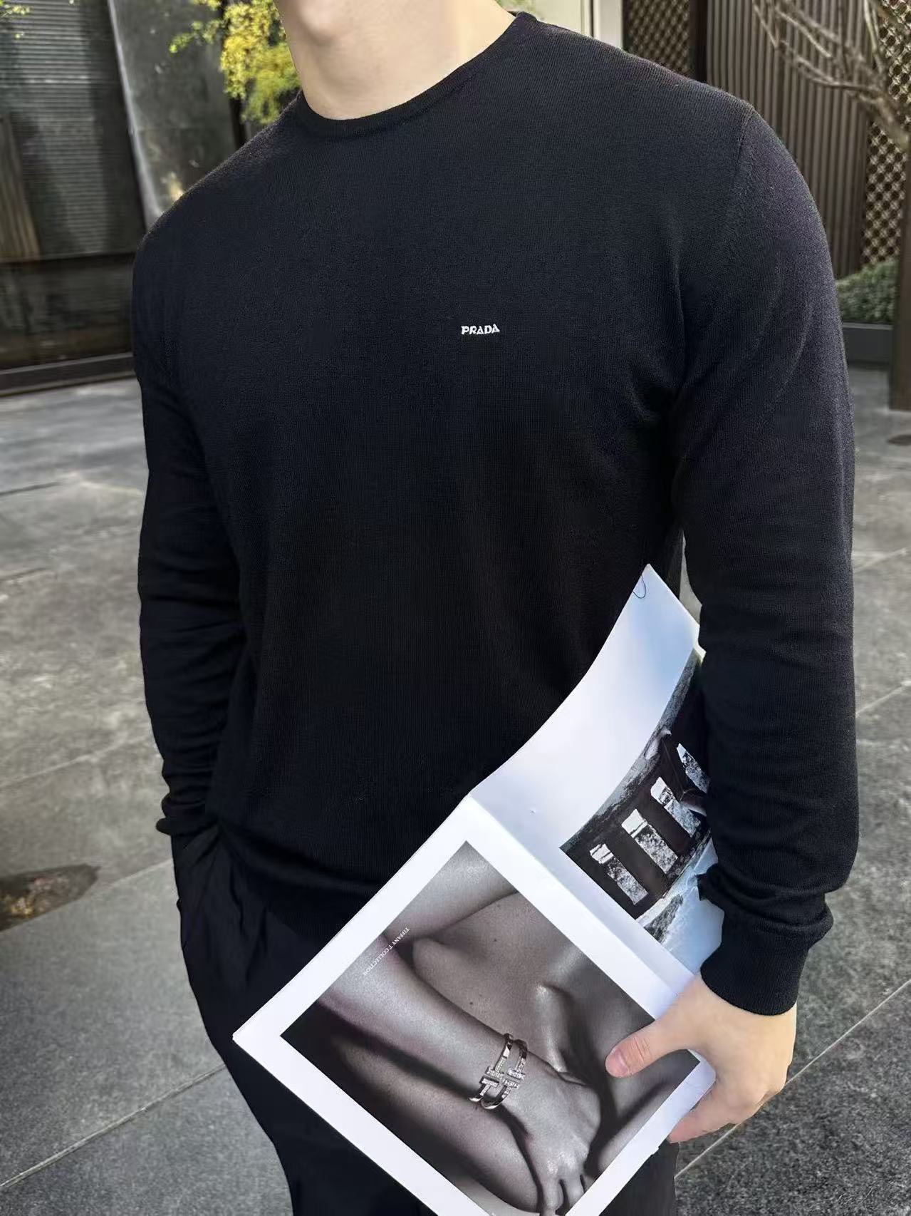 Prada Clothing-10