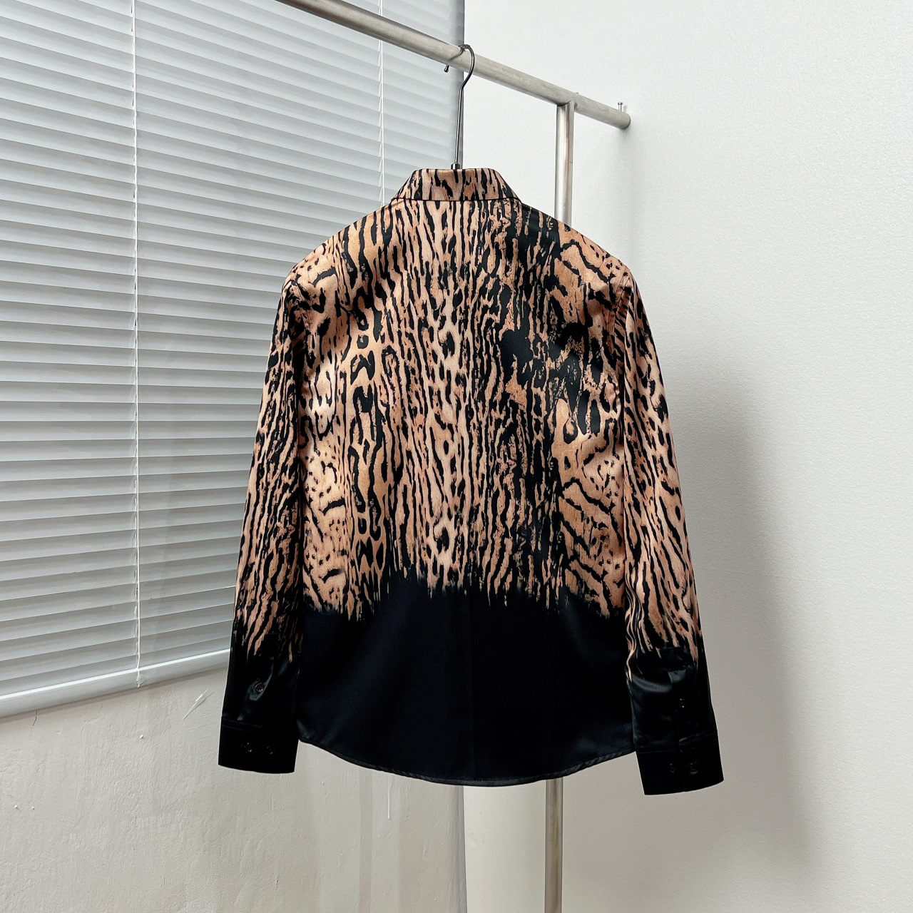 YSL clothing-66