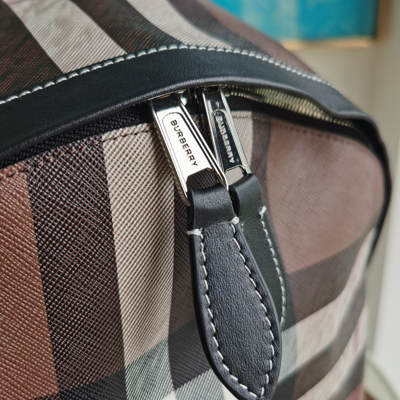 Burberry bag-126