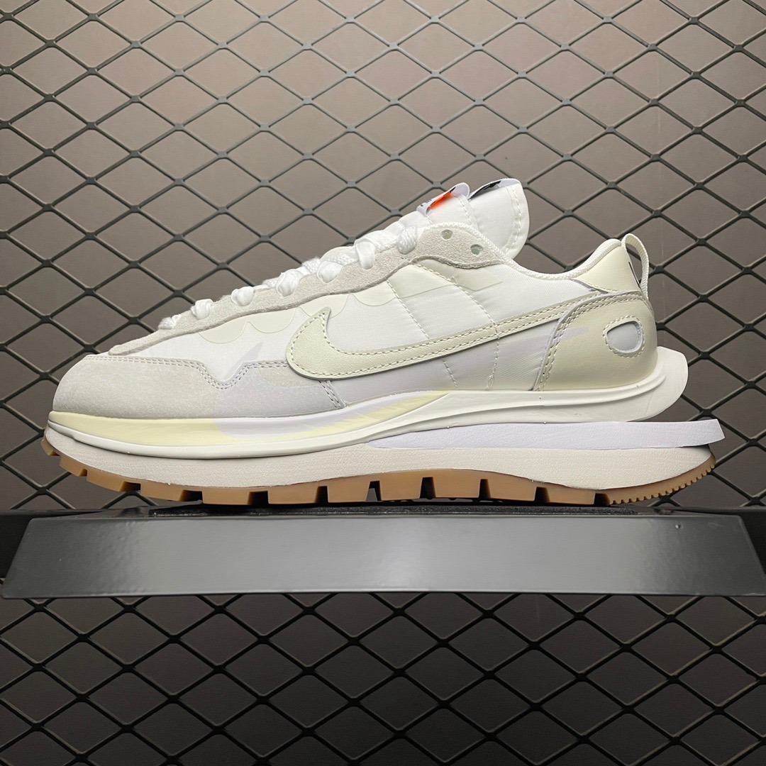 Nike Sneakers-153