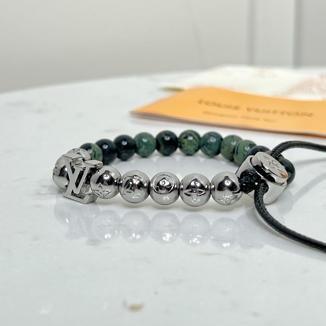 LV Bracelet-82