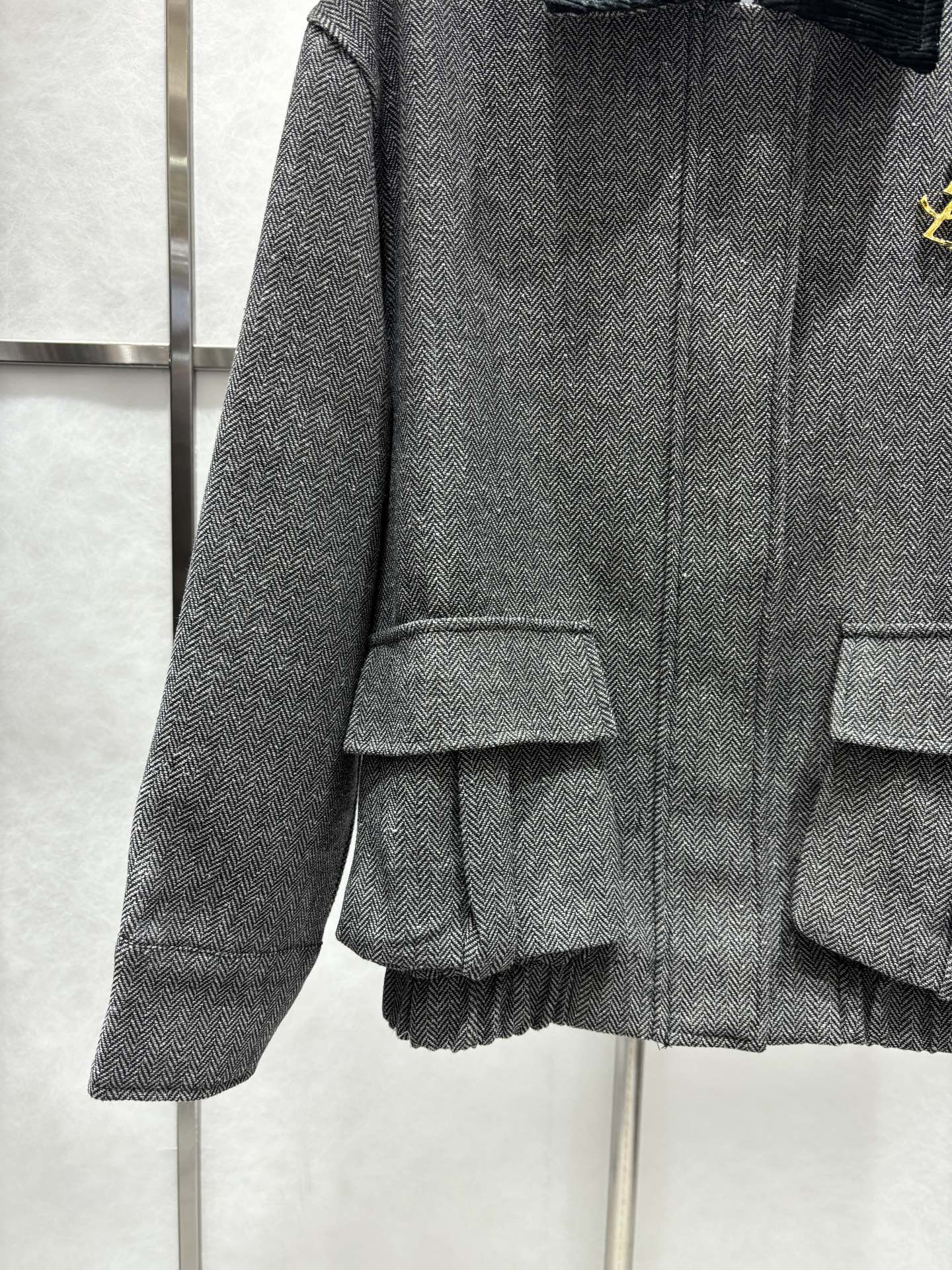 YSL  Clothing-267