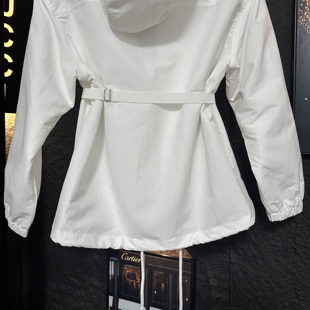 Prada Clothing-258