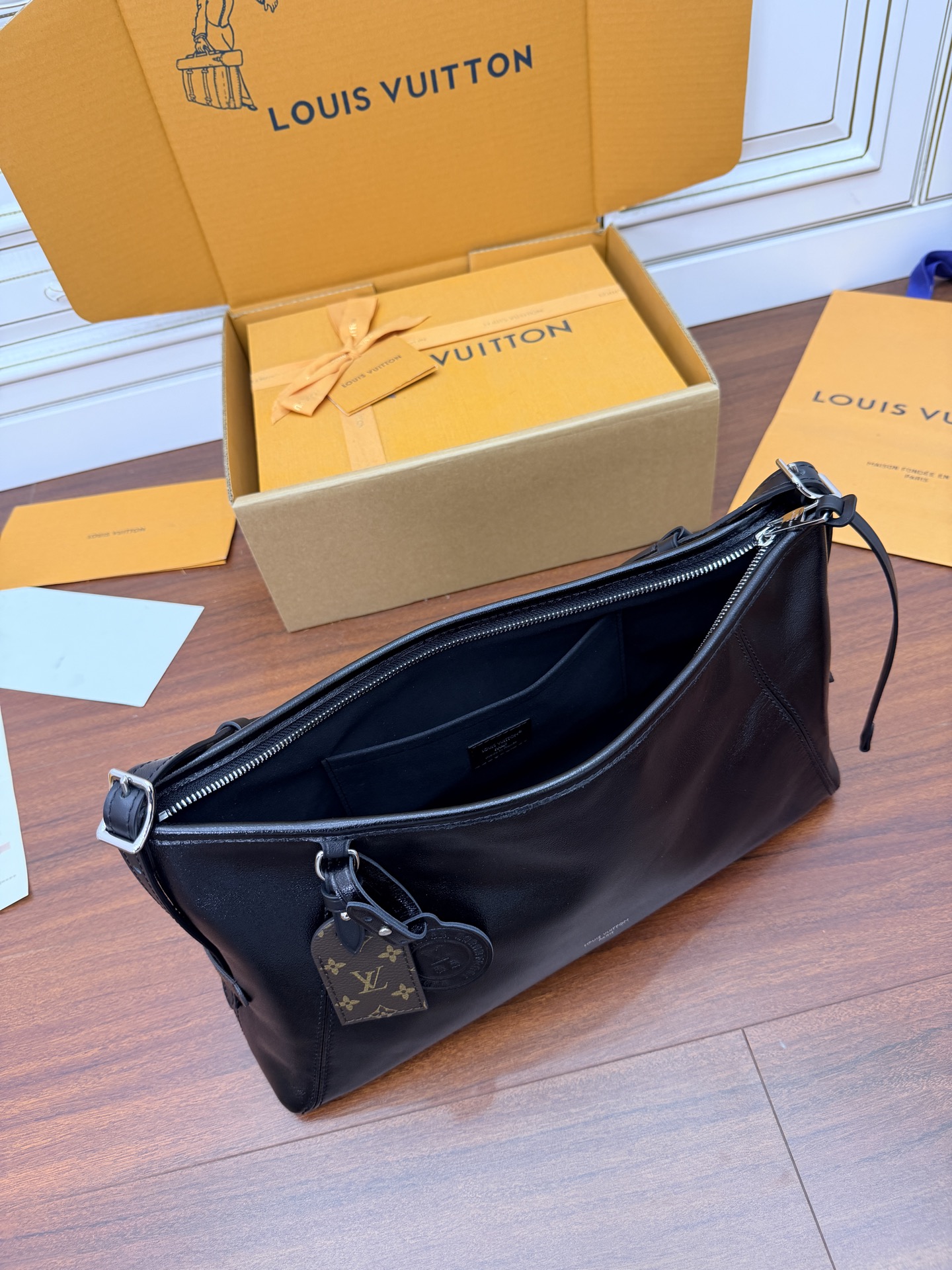 Louis Vuitton bag-169