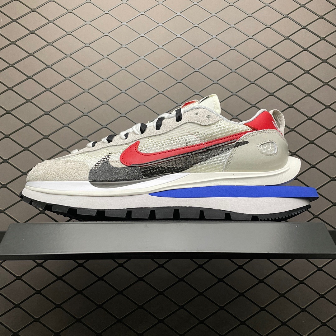 Nike Sneakers-149