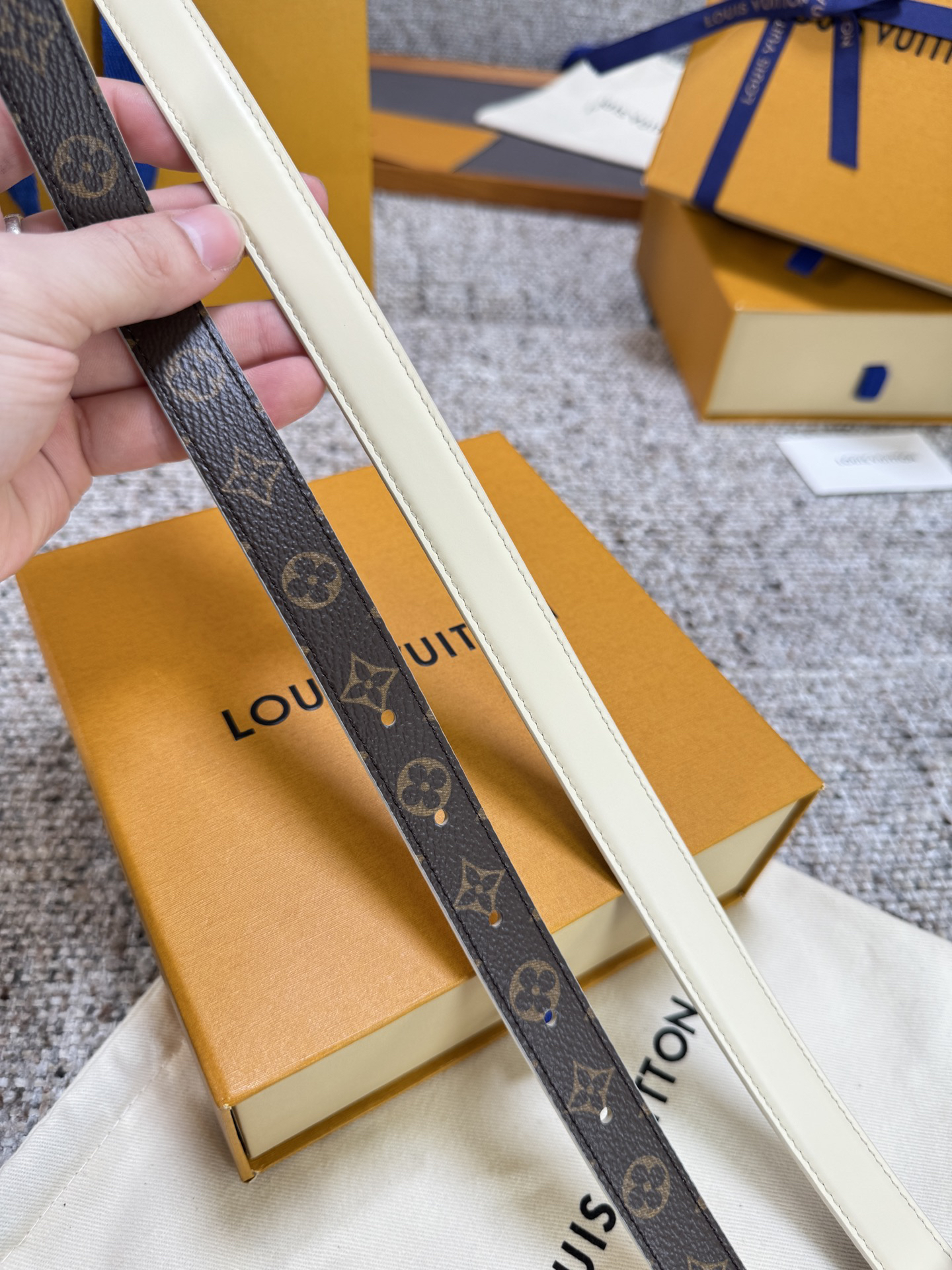 Lv belt-76