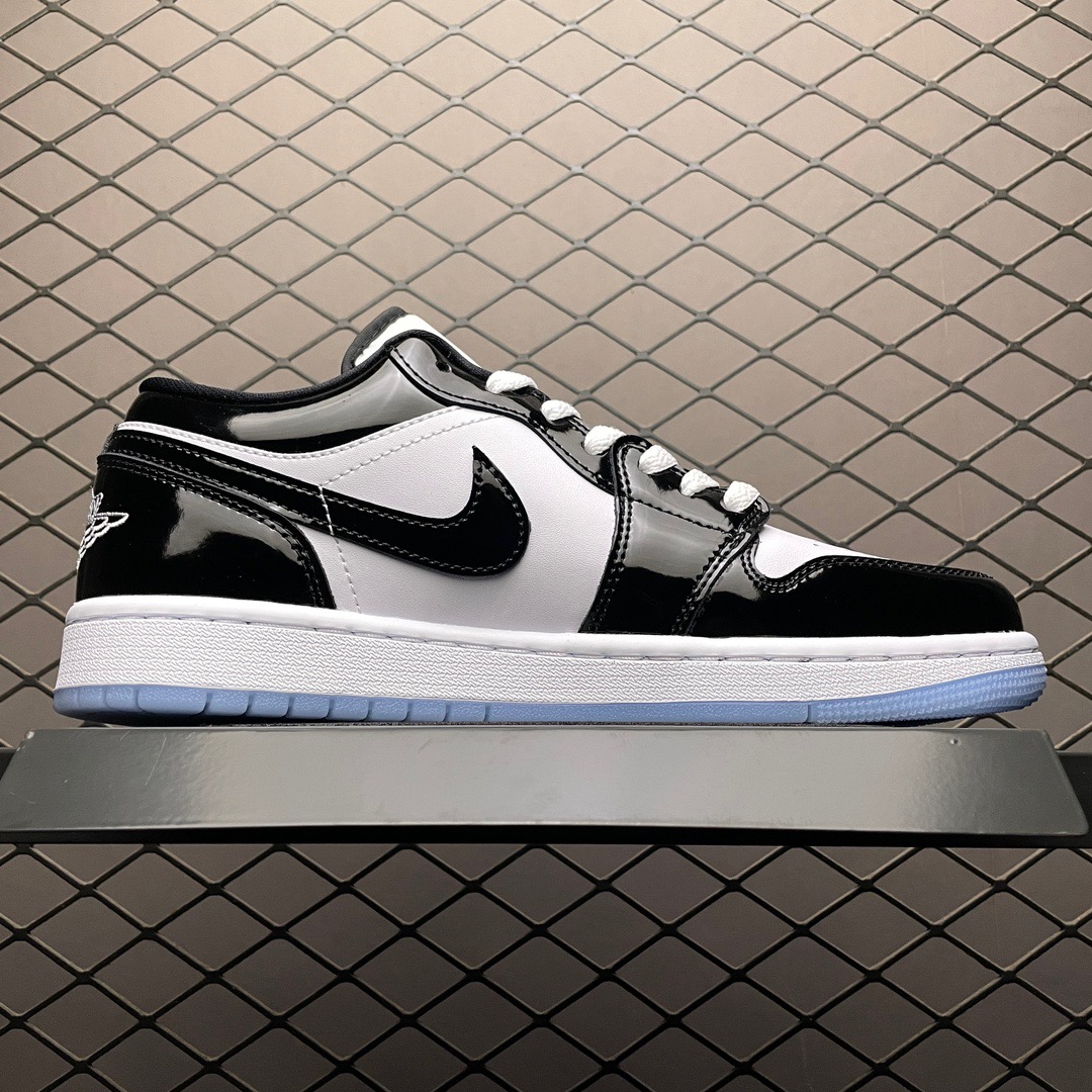 Nike Sneakers-107